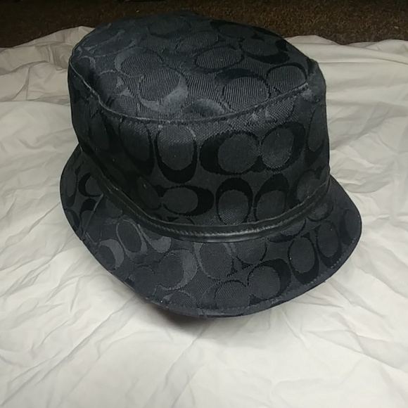 Coach hat - Picture 1 of 2